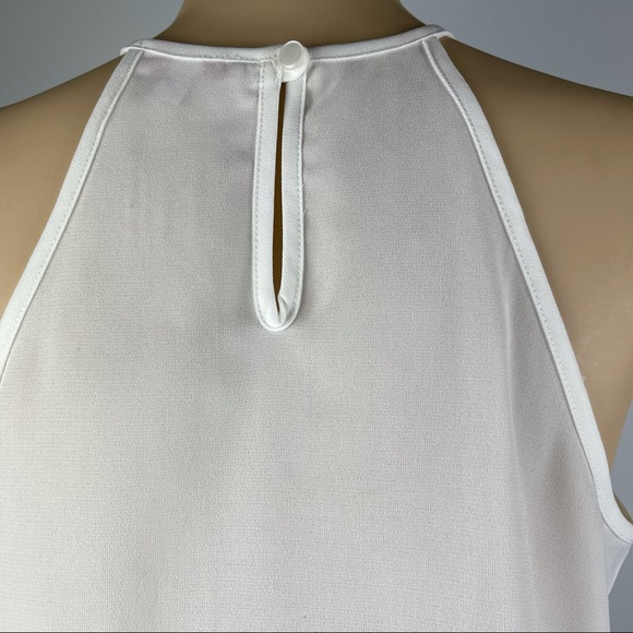 Lovely White Top - Size 8 - Picture 7 of 8